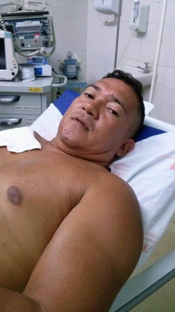 Policial foi alvejado com um tiro(Imagem:Reprodução) Policial foi alvejado com um tiro(Imagem:Reprodução)