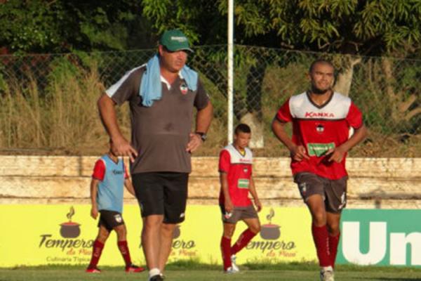 River terá em seu ataque Vanderley e Vinícius contra o Clube do Remo(Imagem:Reprodução) River terá em seu ataque Vanderley e Vinícius contra o Clube do Remo(Imagem:Reprodução)