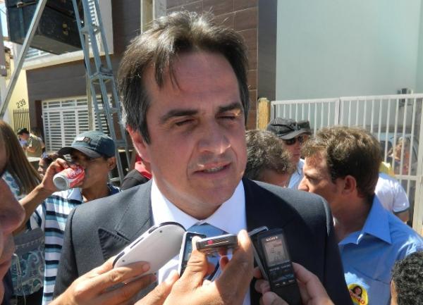 Senador comenta sucessão em Teresina(Imagem:Reprodução)