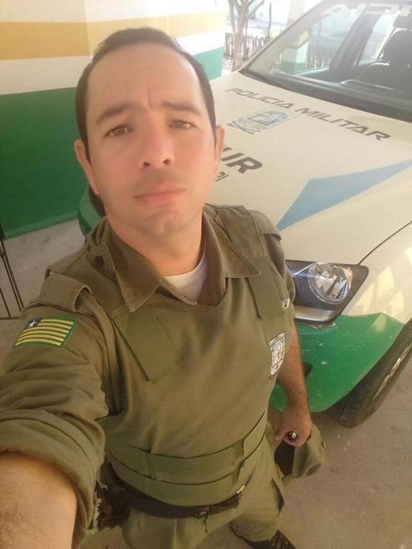 Soldado Lívio(Imagem:Reprodução) Soldado Lívio(Imagem:Reprodução)
