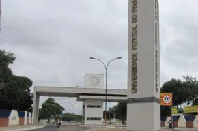UFPI realiza concurso público com 69 vagas; salários chegam a R$ 8.049,77