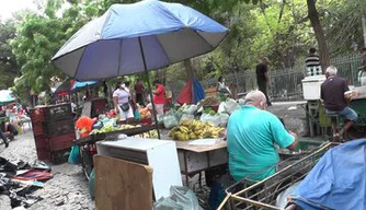 Ambulantes sofrem com queda nas vendas